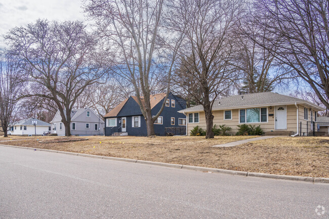 A row of homes in the Becker neighborhood of Crystal.