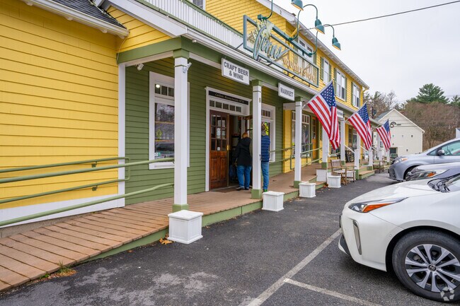Residents of Carlisle frequent Fern's Country Store for their everyday needs.