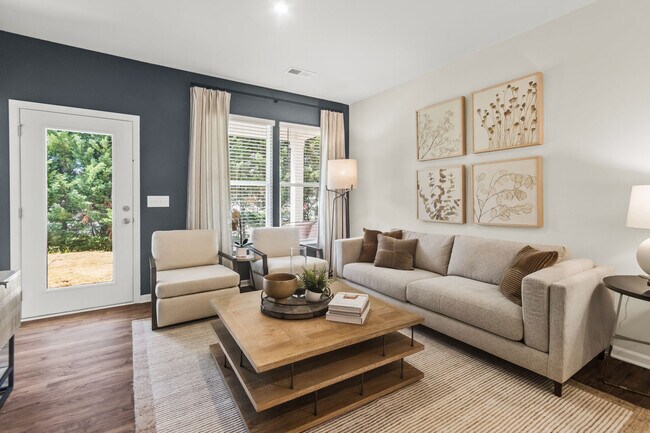 3114 Hillgate Trail, Boiling Springs, SC 29316 - photo 2