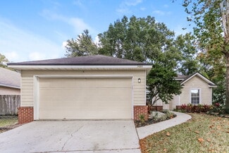 2695 Coachman Lakes Dr, Jacksonville, FL 32246