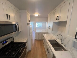 2859 Leeward Ave Unit 9, Los Angeles, CA 90005