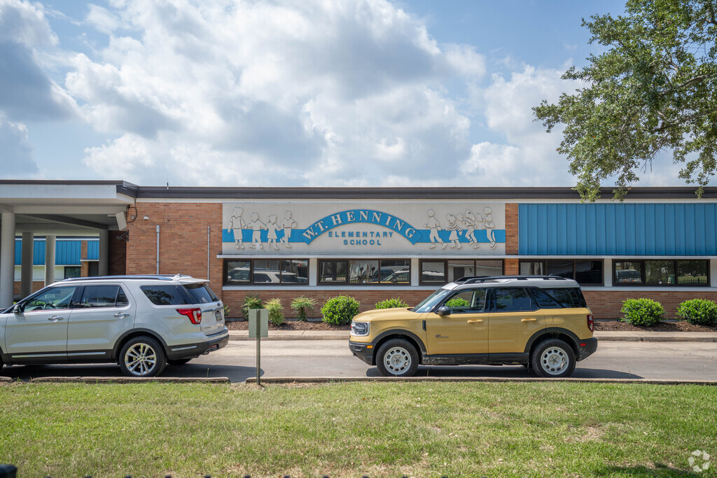 W.T. Henning Elementary earns a B rating from niche.com.