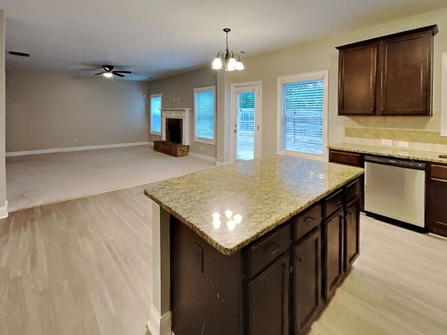 400 Louise Way, Locust Grove, GA 30248 - photo 7