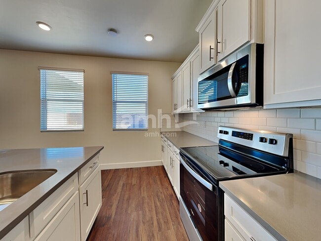 7507 S Via Bombachas, Tucson, AZ 85756 - photo 3