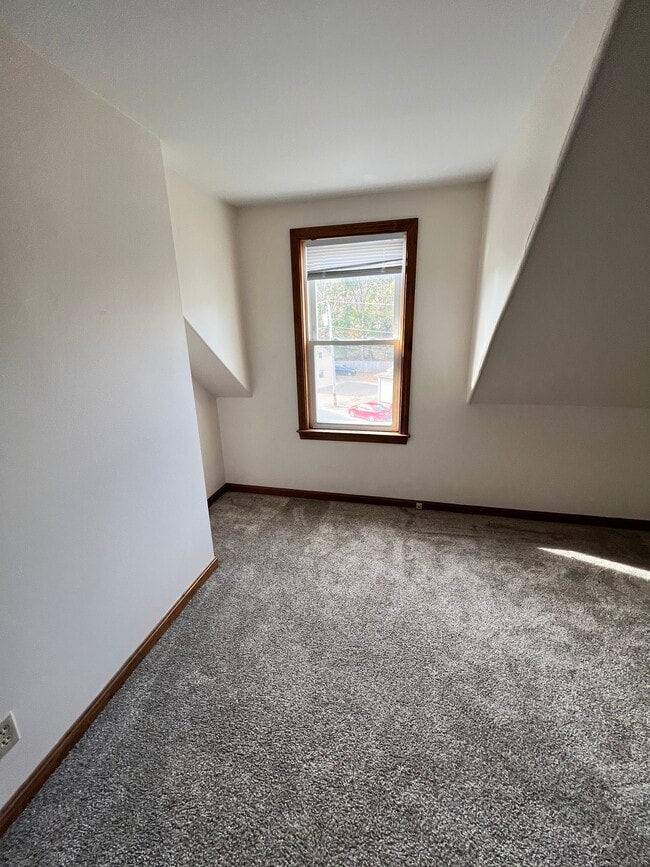 38 Arnold Rd unit Apartment3, North Attleboro, MA 02760 - photo 4