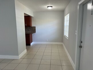 3071 NW 43rd St, Lauderdale Lakes, FL 33309