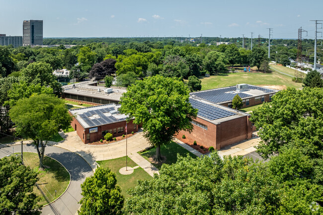 Woodrow Wilson Elementary School is a well rated public school in New Brunswick, NJ.