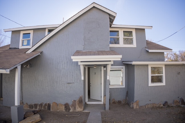 502 S 1st St unit . 1, Lamar, CO 81052 - photo 2