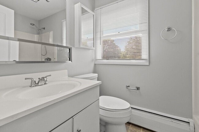 46 Fairway Ave unit 2, Tiverton, RI 02878 - photo 7