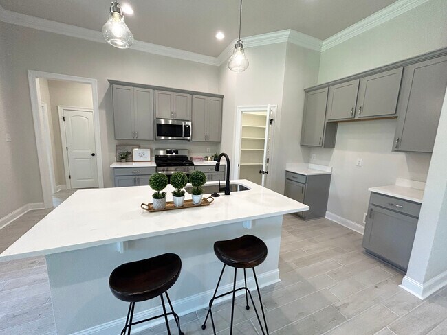 2032 Armwood Ave, Zachary, LA 70791 - photo 2