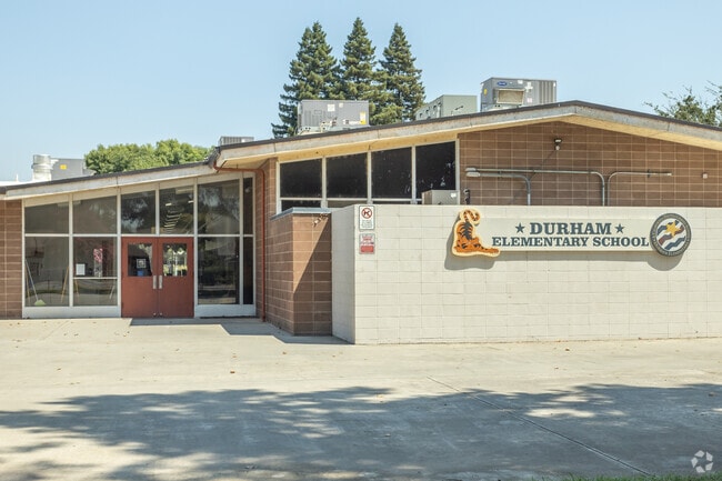 Durham Elementary School is a Public school in Durham, California.