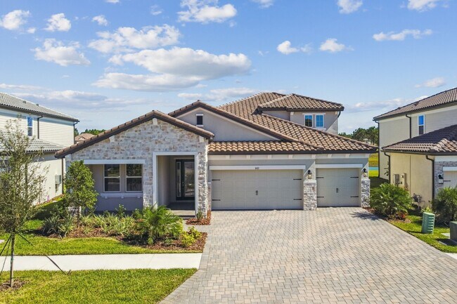 1682 Drummond Point, Zephyrhills, FL 33541 - photo 6