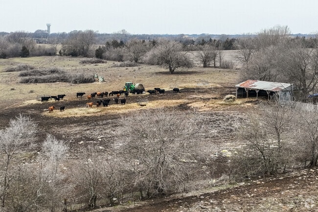 With a rural setting in Johnson County, Gardner balances new homes and access to the big city with a small-town atmosphere.