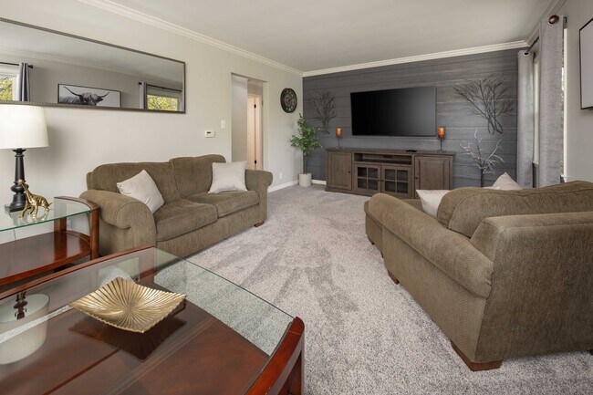 3107 28th Street Ct unit 2, Rock Island, IL 61201 - photo 3