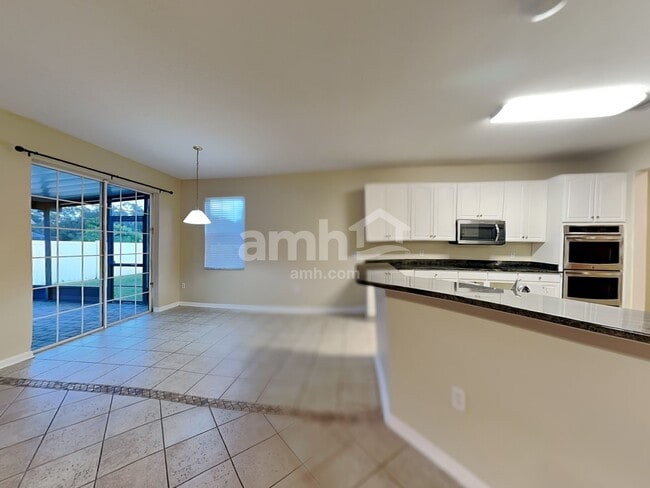 10618 Bamboo Rod Cir, Riverview, FL 33569 - photo 5