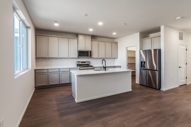 3146 Tourmaline Place, Severance, CO 80524 - photo 7