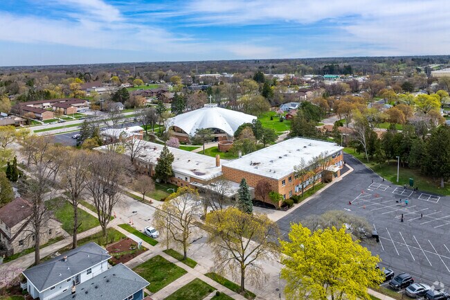 Northwest Catholic School is in the Town & Country Manor neighborhood.