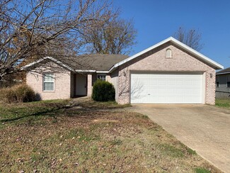 6406 SW Hillside Ave, Bentonville, AR 72712