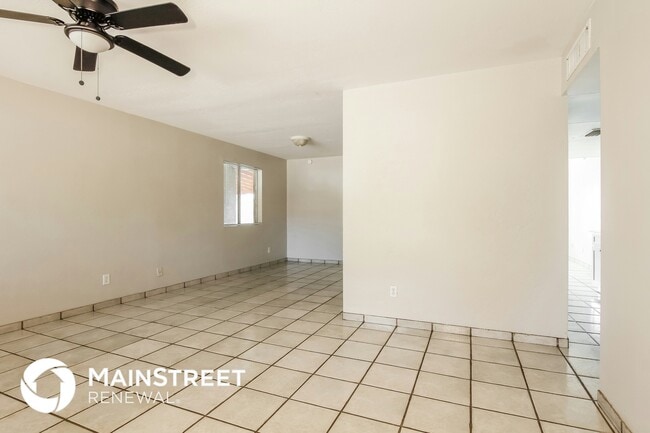 5407 W Vernon Ave, Phoenix, AZ 85035 - photo 2
