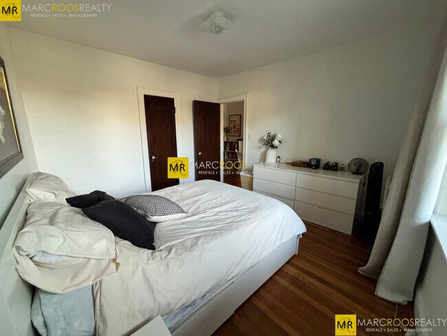 52 Strathmore Rd, Brighton, MA 02135 - photo 5