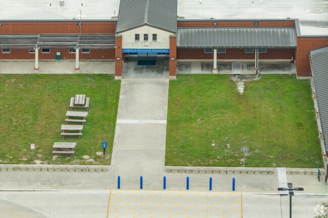 Gilbert J Mircovich Elementary School is located at 2720 Big Oak Ln, Ingleside, Texas.
