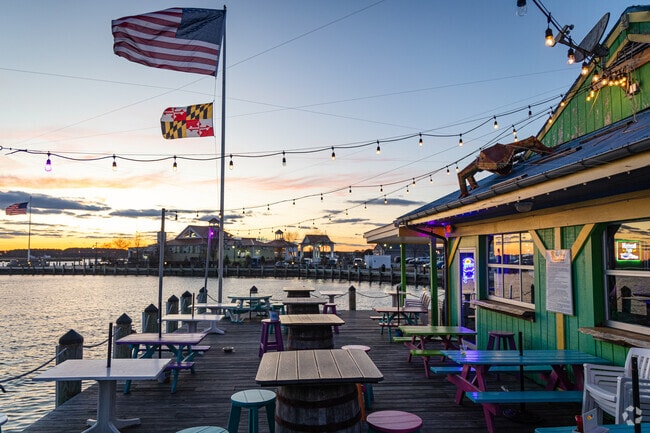 Enjoy scenic views of the Chesapeake while enjoying a drink or meal at The Jetty in Kent Narrows, MD.