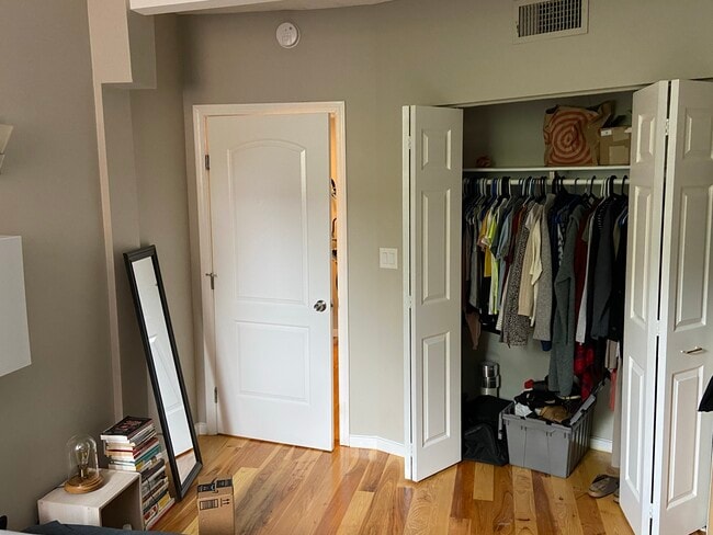 17 Bow St unit uni21 1-bed 1-bath, Somerville, MA 02143 - photo 6