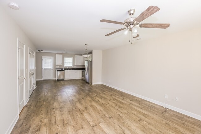 114 Rowan St, Granite Quarry, NC 28146 - photo 4