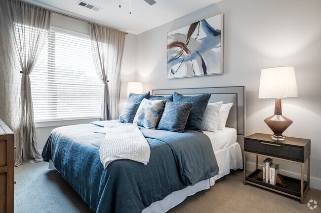 Everleigh Lakeline 60+ Active Adult Apartment Homes, Austin, TX 78717 - photo 6