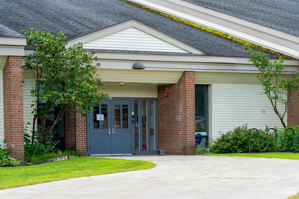 Saxon Hill School is a preschool in Jericho, Vermont.