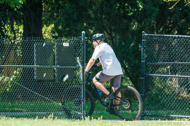 Audubon PArk's easy access to the Cady Way Trail makes it popular for biking.