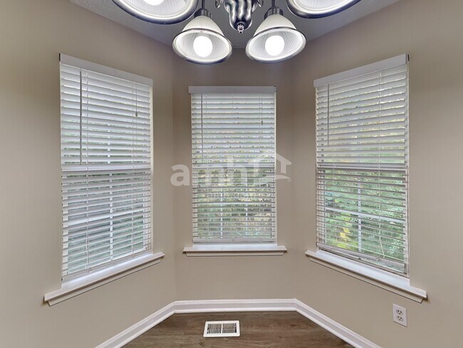 446 Thornbrooke Dr, Hiram, GA 30141 - photo 6