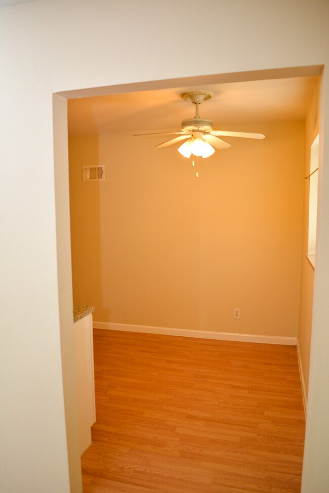 3609 Eichelberger St unit 1, Saint Louis, MO 63116 - photo 5