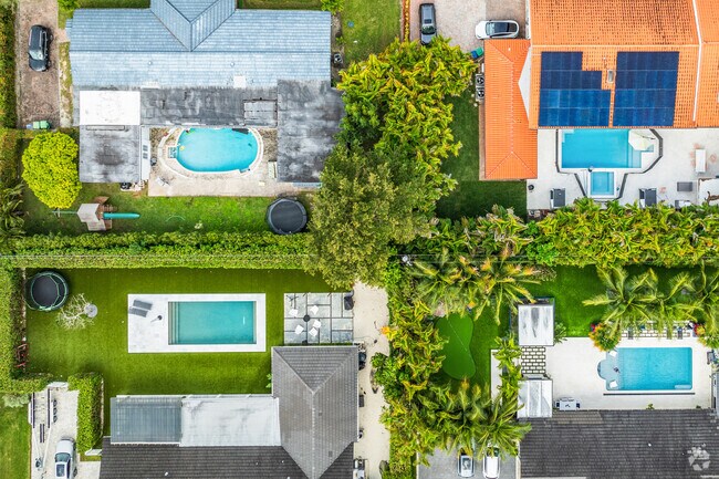 Homes in King's Bay/Deering Bay, FL have access to their own paradise pools.