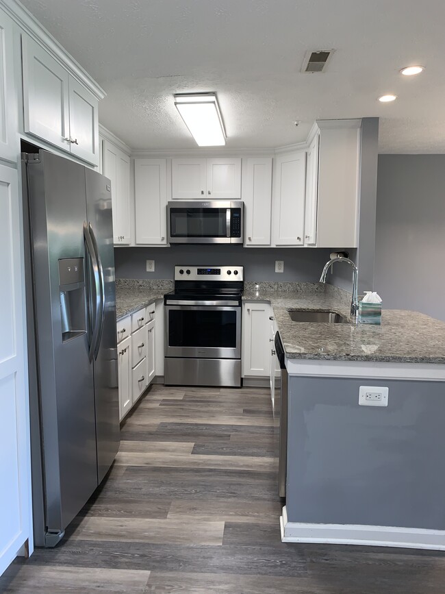 4622 Deepwood Ct, Bowie, MD 20720 - photo 3