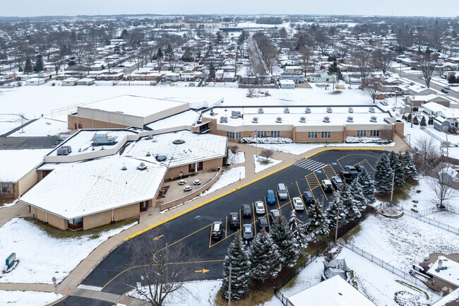 Kelvin Grove Jr High School is located in Lockport.