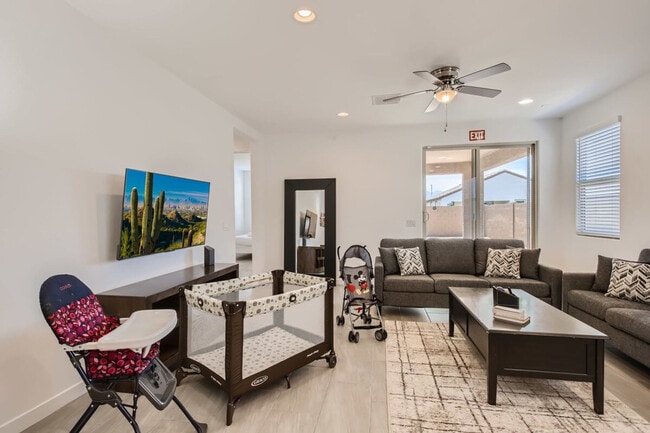 9417 W Atlantis Way unit ID1020068P, Tolleson, AZ 85353 - photo 2