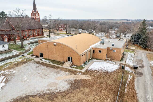 St John Nepomucene School offers an exceptional Catholic educational opportunity for students.