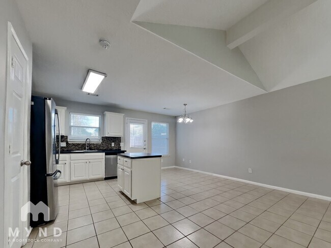 4806 Comal River Loop, Spring, TX 77386 - photo 2