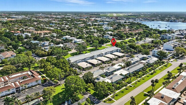 636 Broad Ave S unit FL2-ID1259386P, Naples, FL 34102 - photo 4