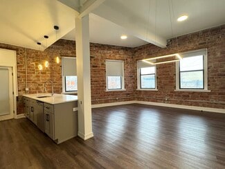 1211 W 27th St Unit A, Kansas City, MO 64108