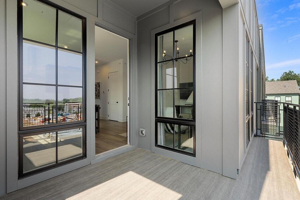 Longreen - Stack Residence unit 2, Atlanta, GA 30318 - photo 1