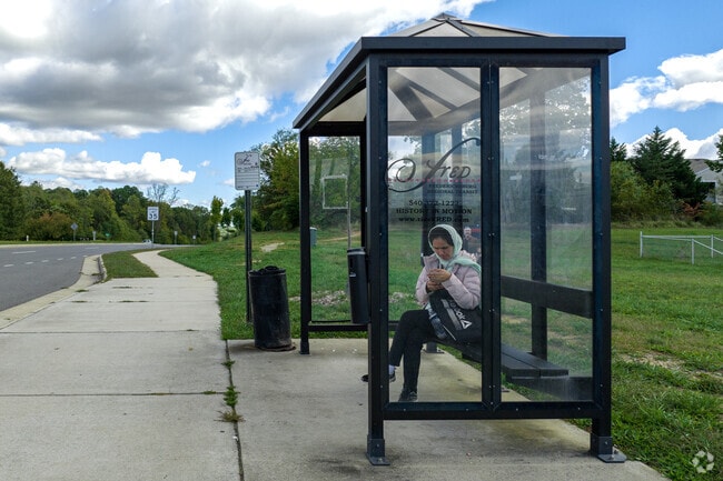 Public transportation is easily accessible near Central Fredericksburg.