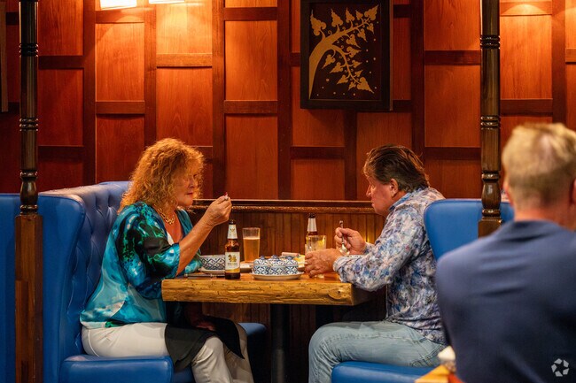 Thai Ruby in Lake Sumter Landing serves delicious dishes for Village of Hemingway locals.