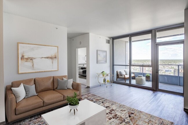 LPM Apartments, Minneapolis, MN 55403 - photo 4