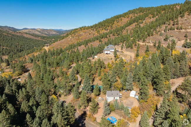Most of the homes in Deer Creek enjoy large lots with beautiful pine trees.