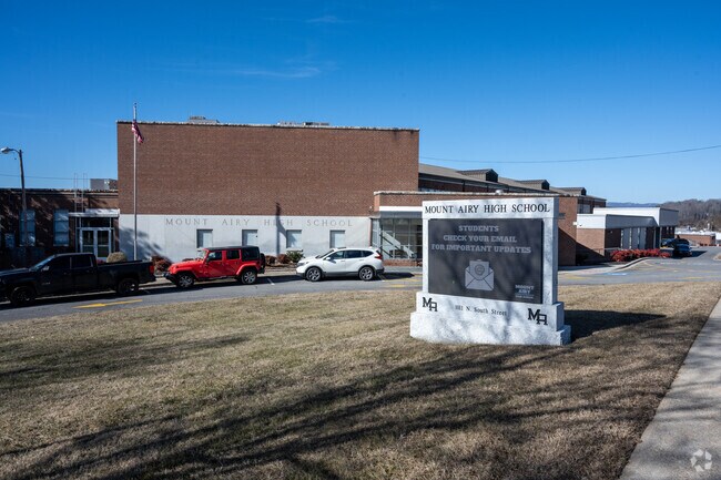 Mount Airy High School is a highly rated, public school located in Mount Airy.