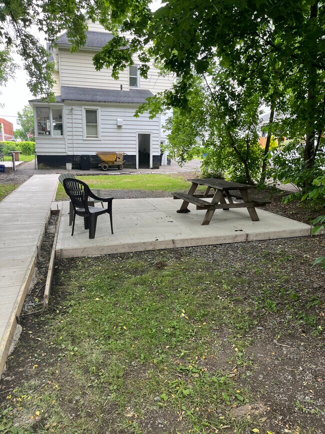 826 Park St unit 826 Park St, Syracuse, NY 13208 - photo 4