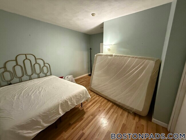 1 Brigham St unit 1, Boston, MA 02128 - photo 6