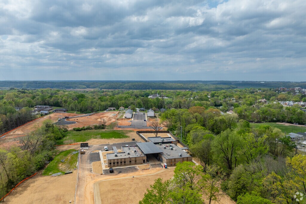 Weems Academy enrolls over 40 students in Clarksville.